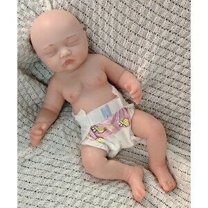 45cm Closed Eyes Sleeping Newborn Platinum Silicone 7.7lbs Reborn Baby Girl Doll